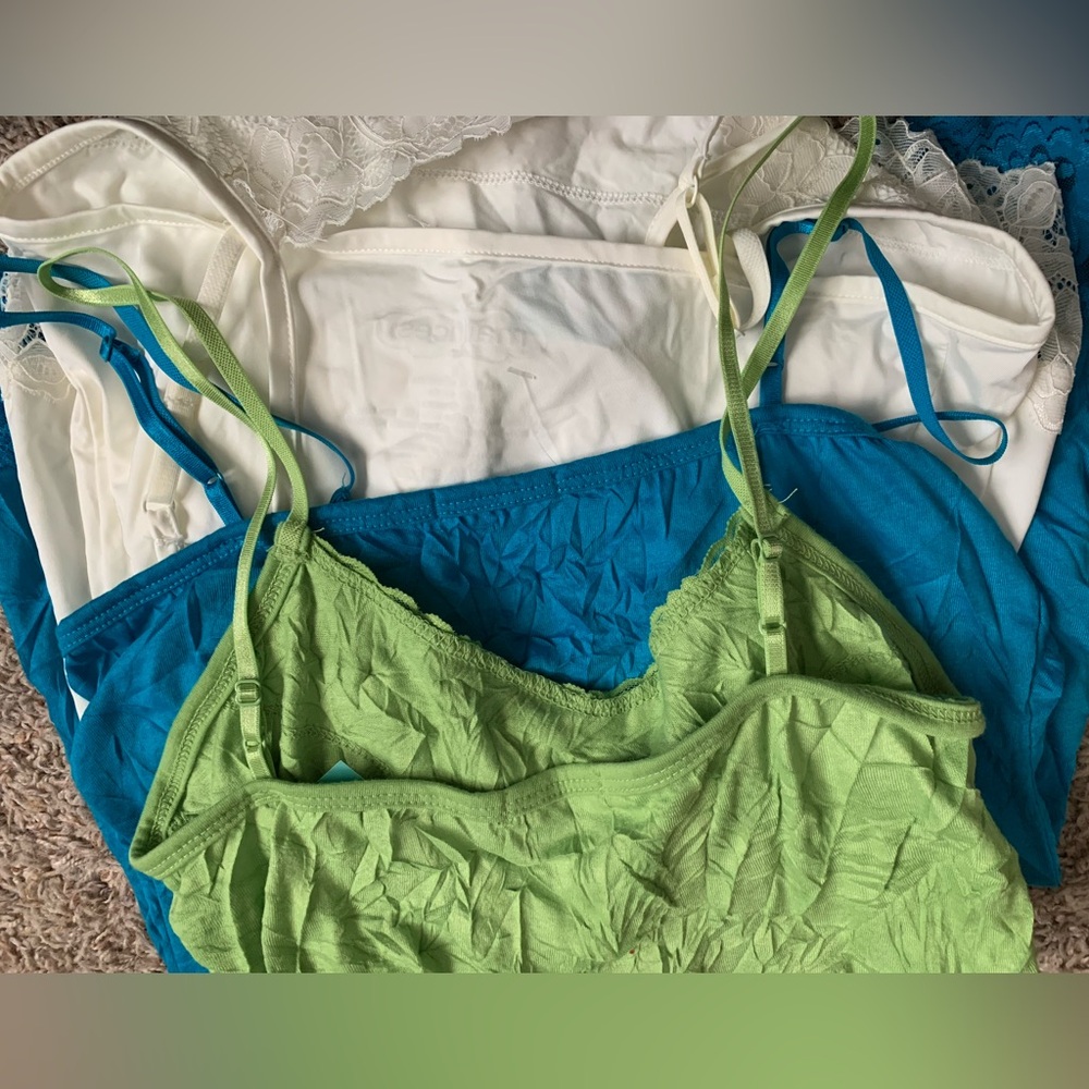 Maurice’s Tank Tops - Picture 7 of 7